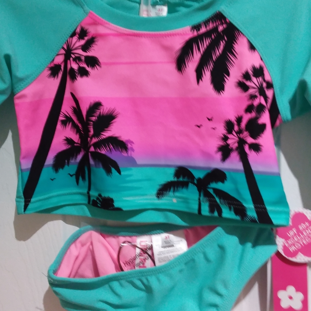 NWT Limited Too Toddler Girls 2 Pc Rashguard - Picture 4 of 7